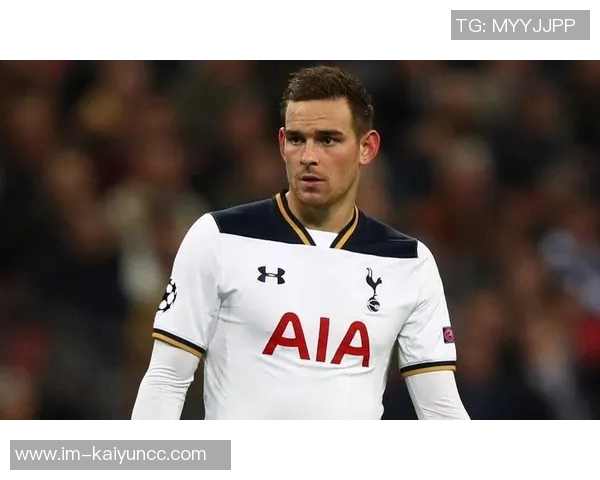 德天空报道31岁前锋格雷戈里施今日将进行体检重返奥格斯堡的最新消息 德天空报道31岁前锋格雷戈里施今日将进行体检重返奥格斯堡的最新消息