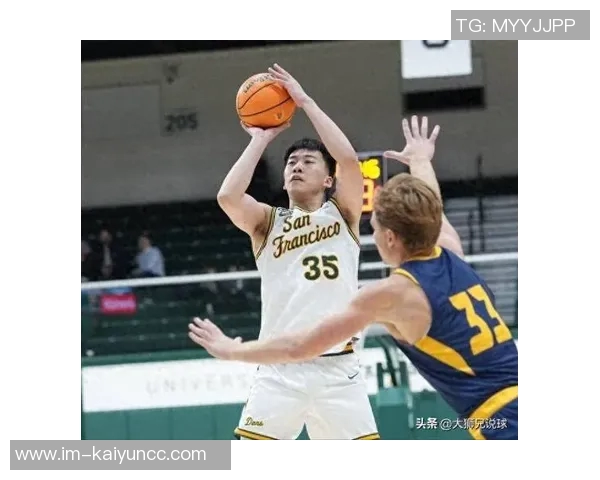 王俊杰全能表现助球队获胜赵维伦状态平平仅有1犯规1失误